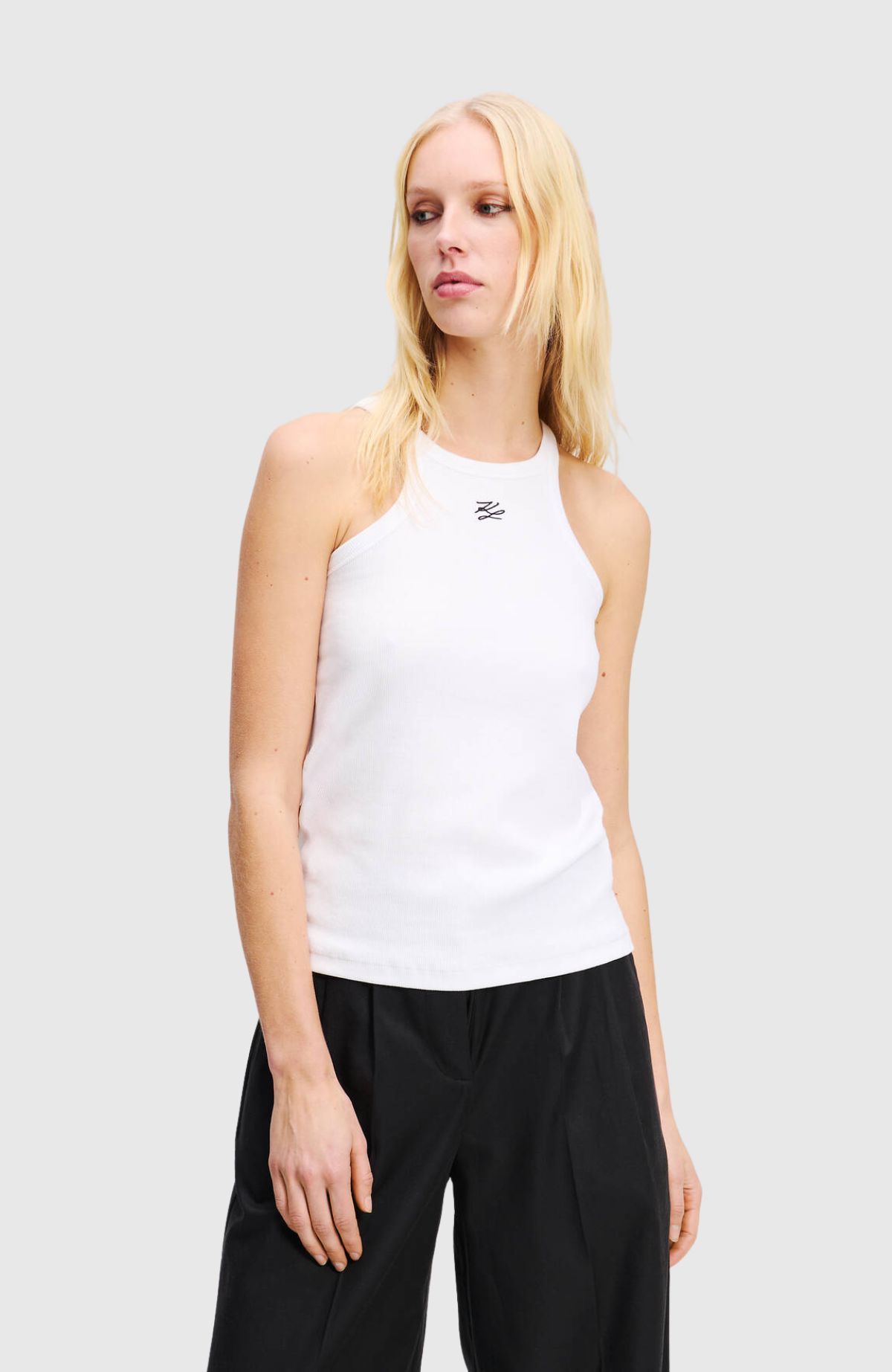 Autograph Tank