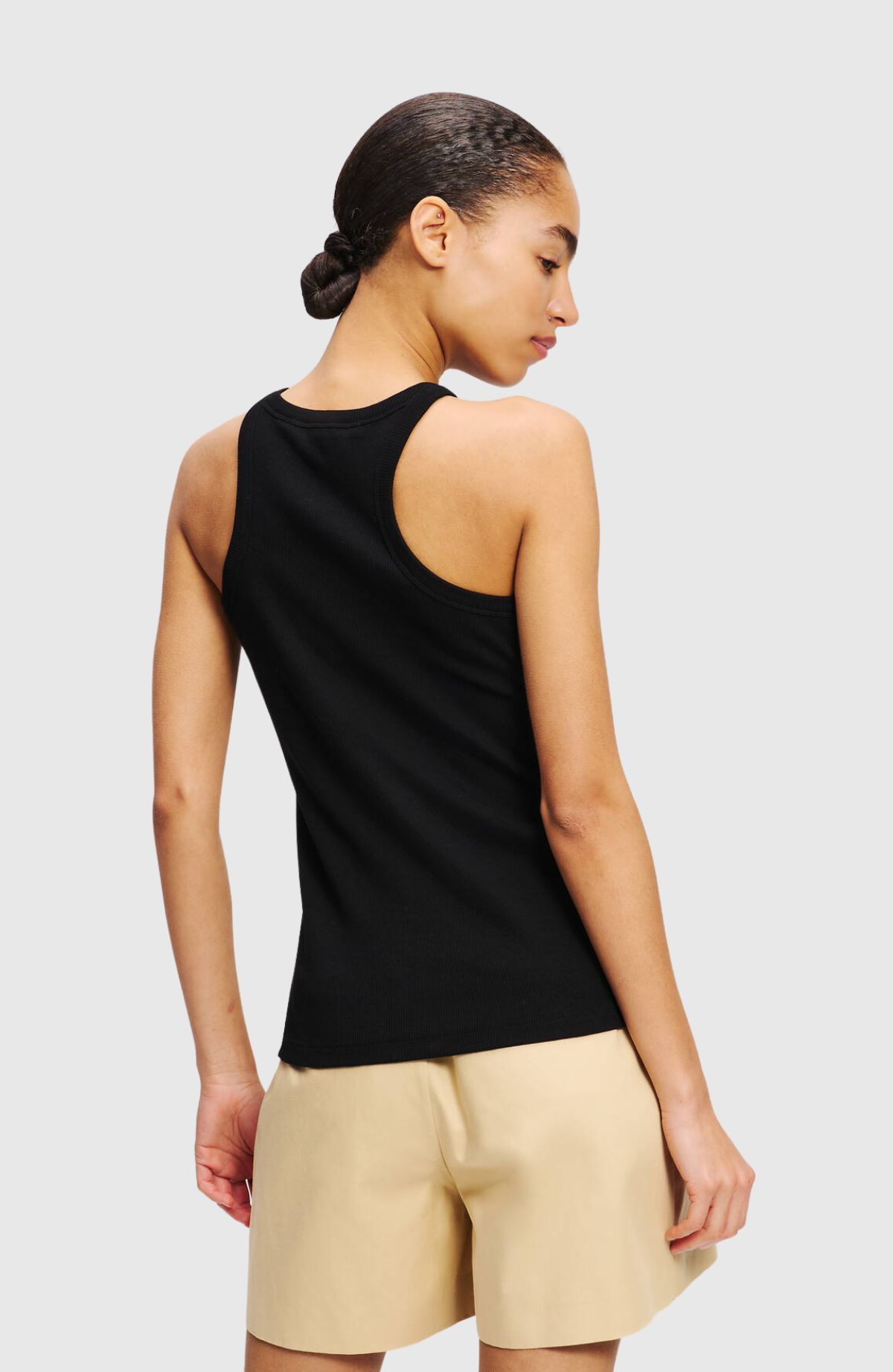 Autograph Tank